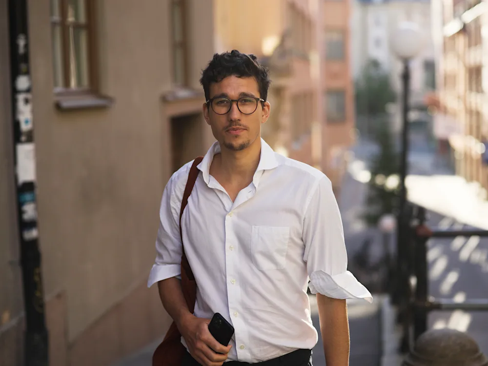 Young man in white shirt