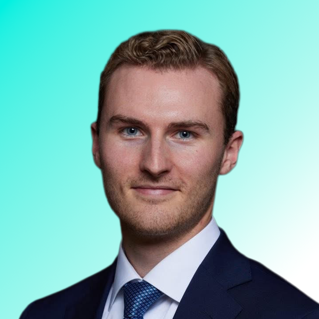 AdrianMedTealGradientCloseup